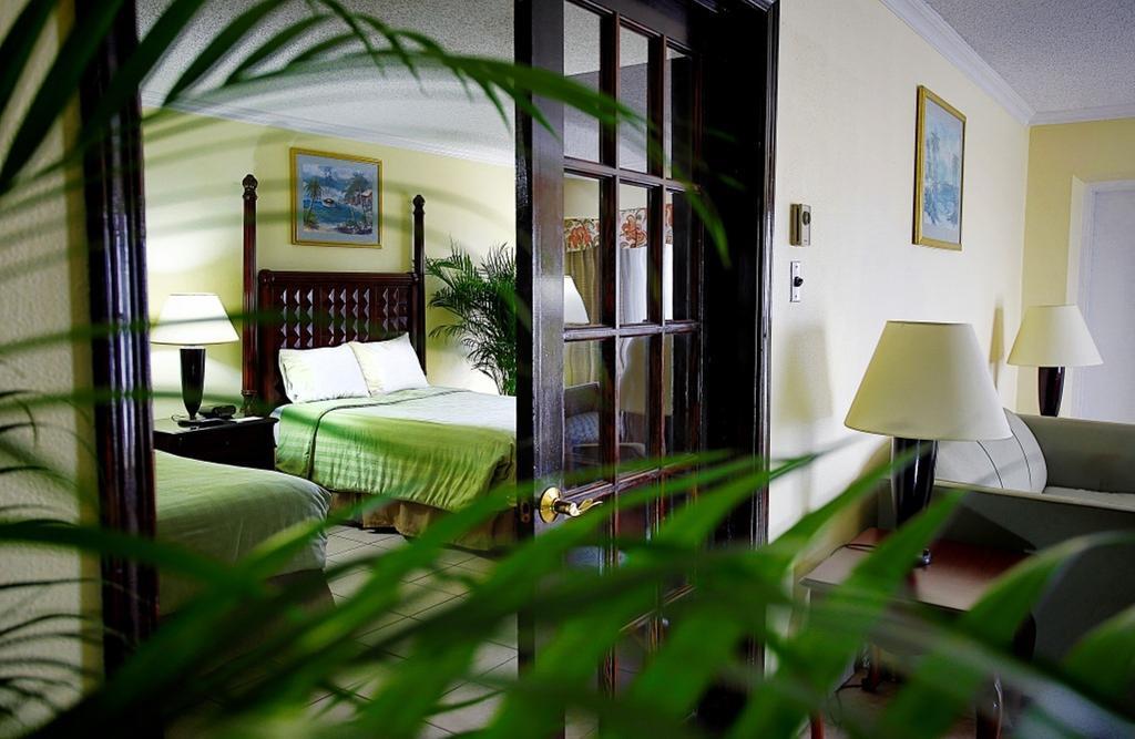 Warwick Paradise Island Bahamas (Adults Only) Nassau Buitenkant foto